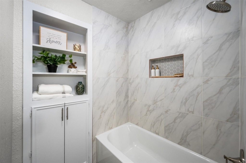 10206 Alta Loma Way - Photo 10