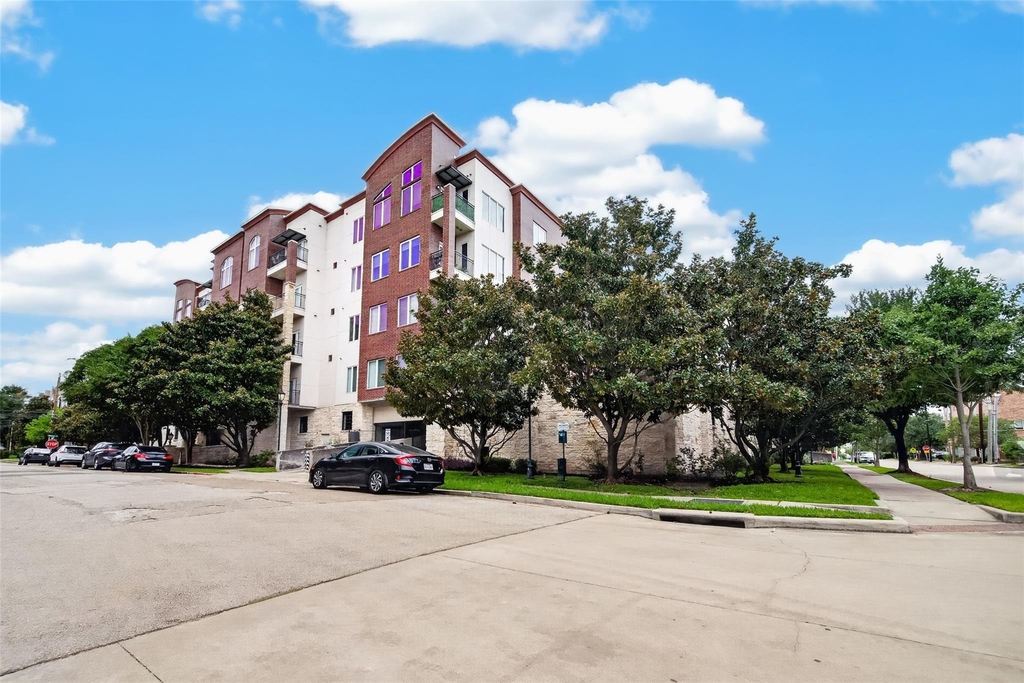 100 Willard Street - Photo 29