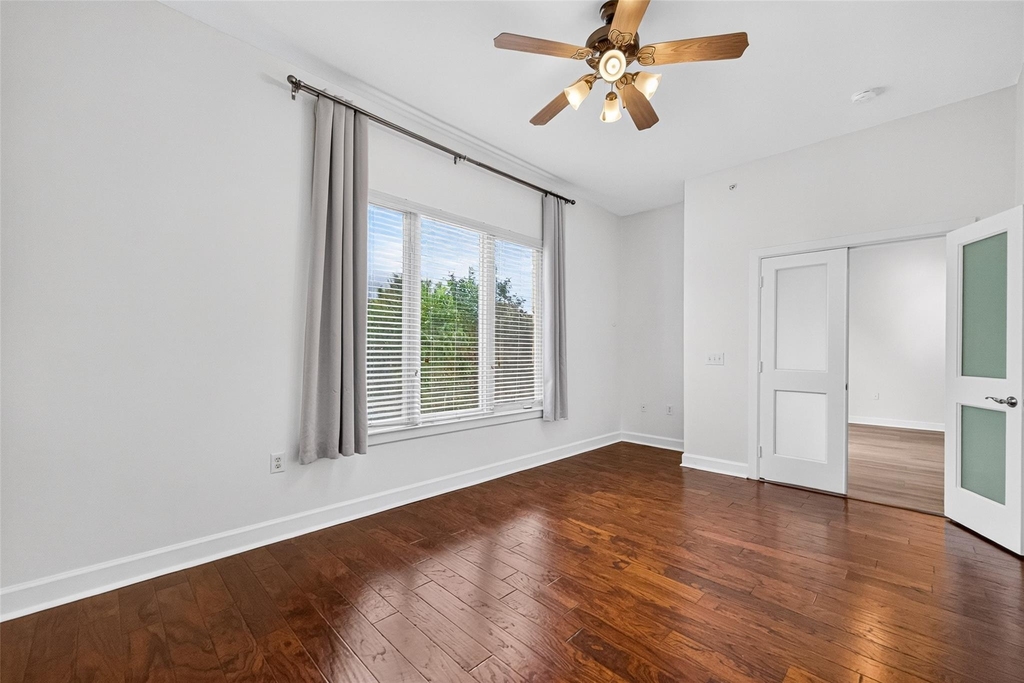100 Willard Street - Photo 17