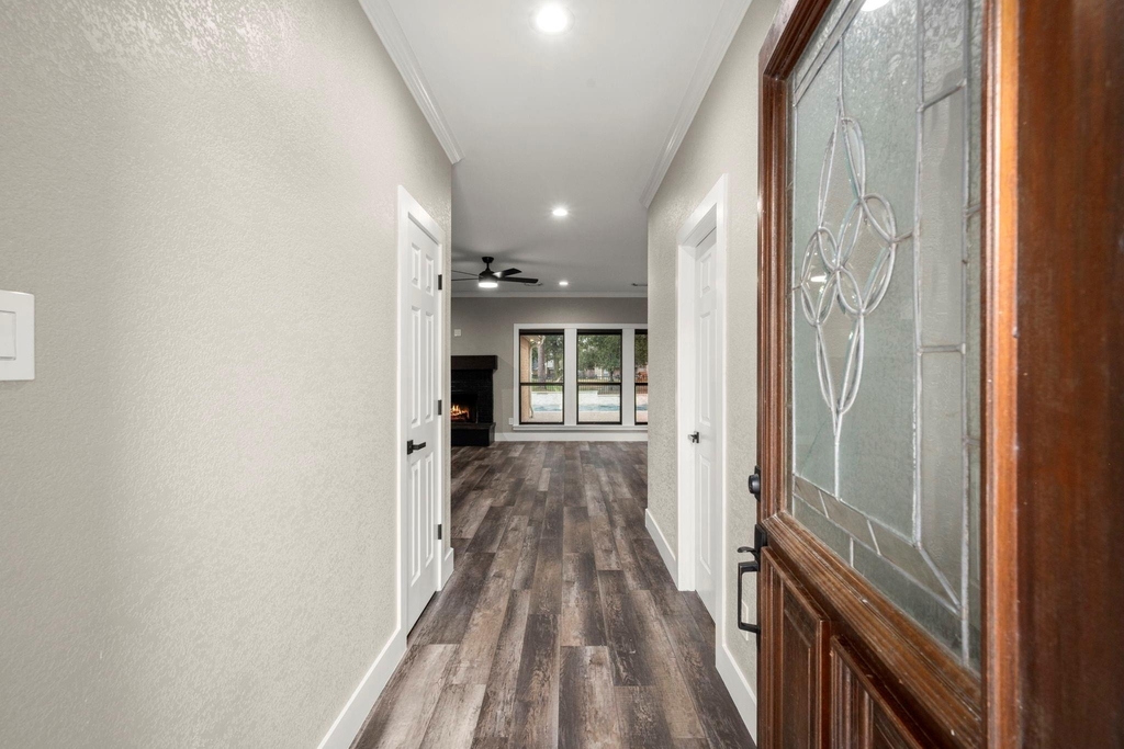 8126 Sports Haven Drive - Photo 7