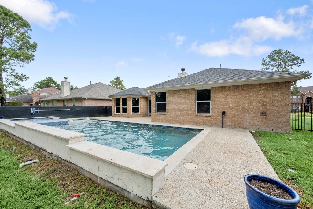 8126 Sports Haven Drive - Photo 6