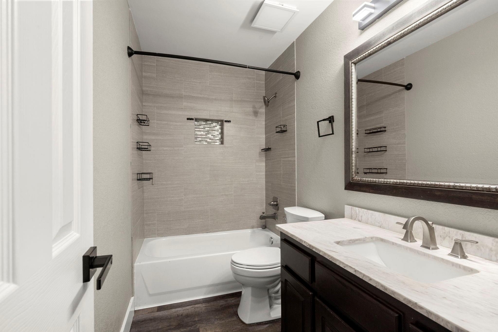 8126 Sports Haven Drive - Photo 21