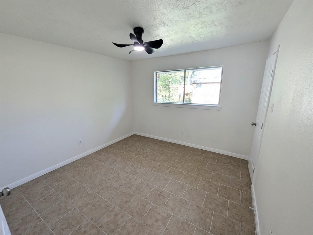 809 Glen Hollow Drive - Photo 22