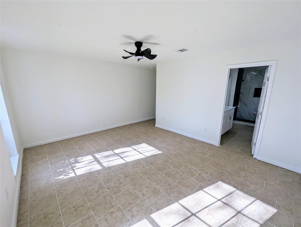 809 Glen Hollow Drive - Photo 14