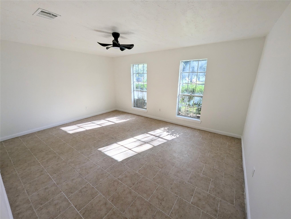 809 Glen Hollow Drive - Photo 13