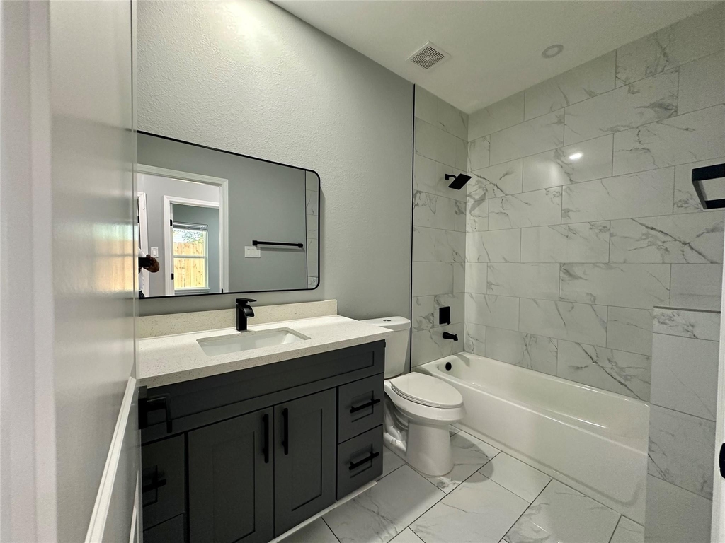 7234 Saint Augustine Street - Photo 4