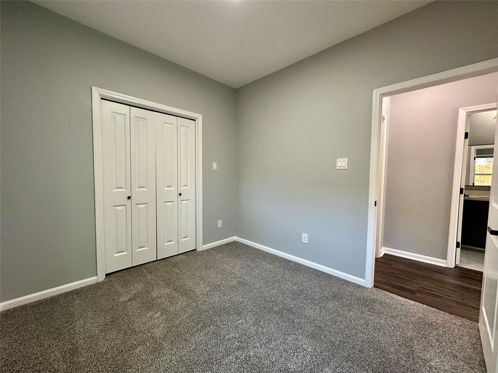 7234 Saint Augustine Street - Photo 12