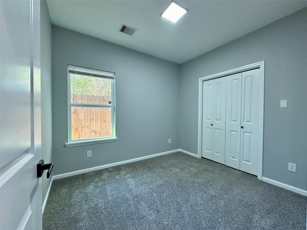 7234 Saint Augustine Street - Photo 5