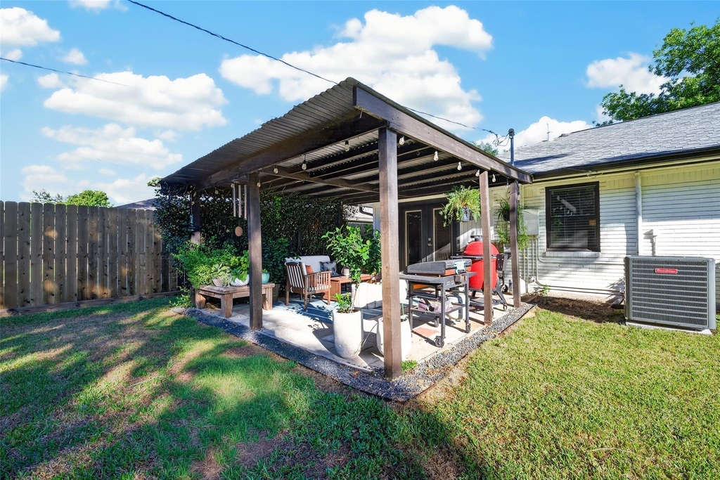 2219 Libbey Drive - Photo 29