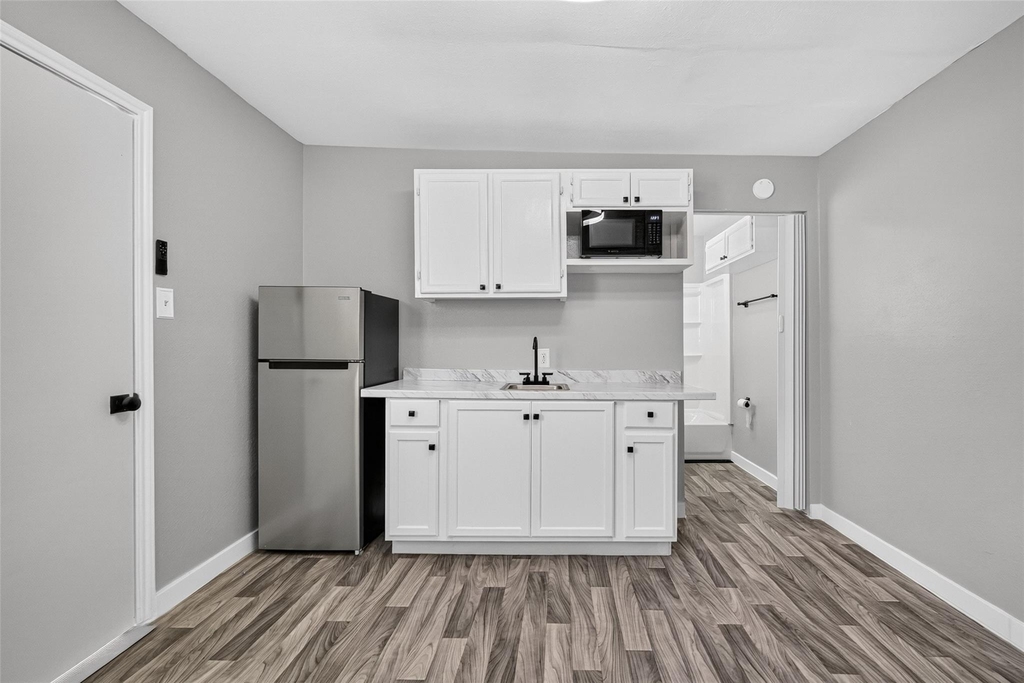 510 Dell Court - Photo 6
