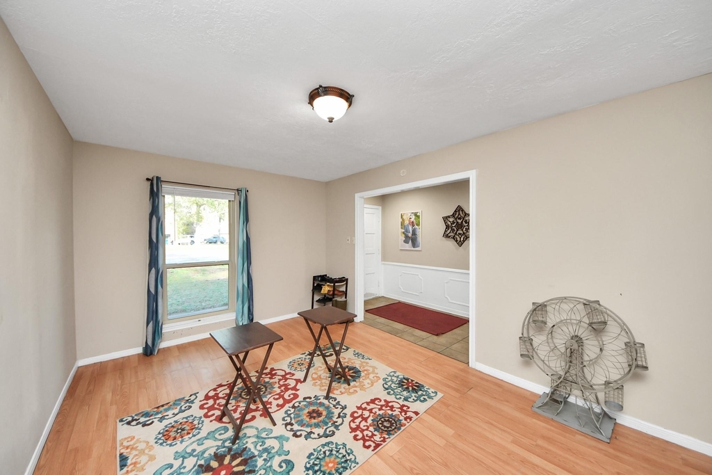 902 Old Mill Lane - Photo 3