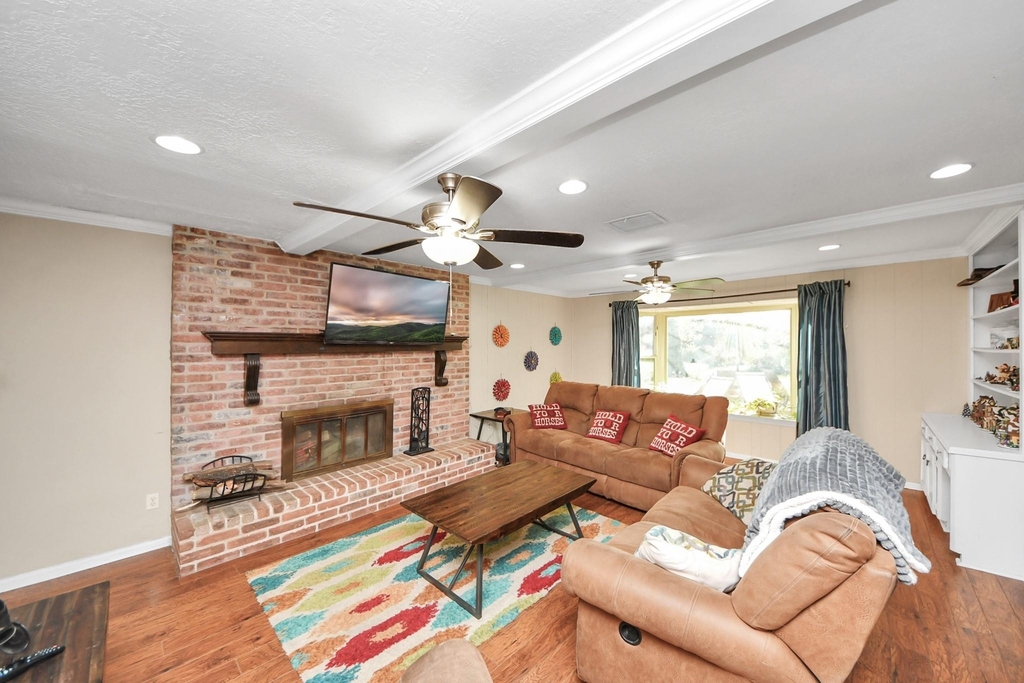 902 Old Mill Lane - Photo 6