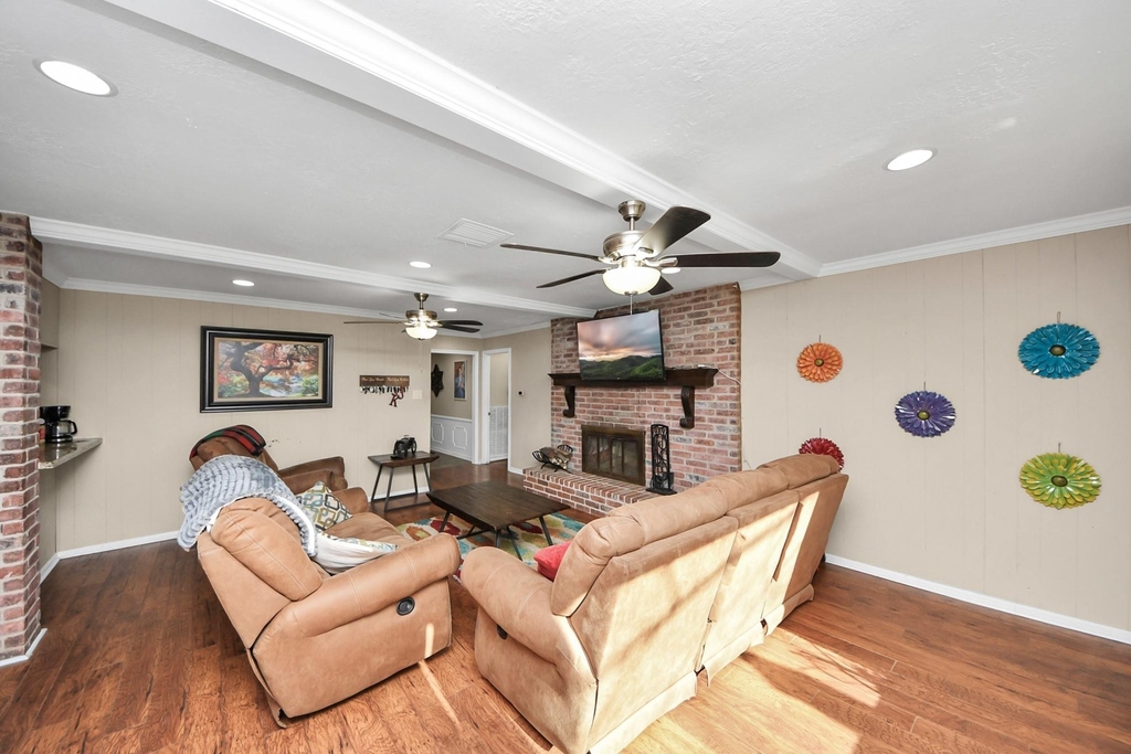 902 Old Mill Lane - Photo 5