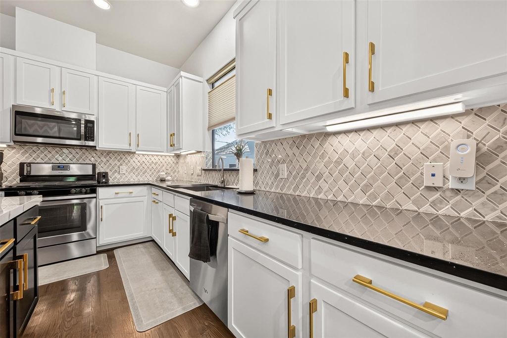 4612 Cornish Street - Photo 8