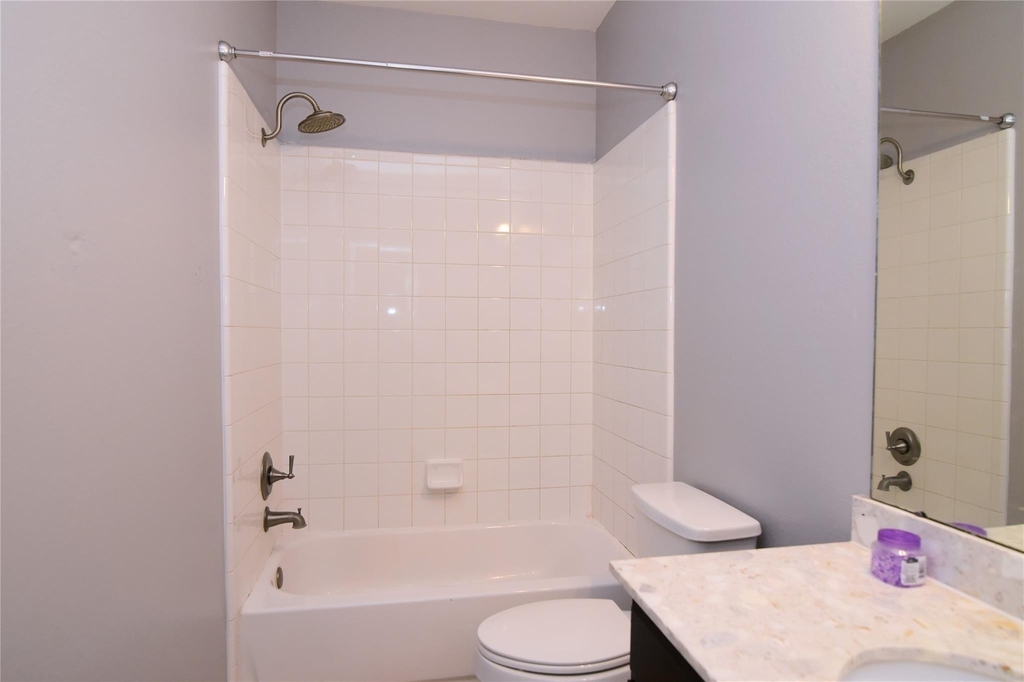 2422 Seahorse Bend Drive - Photo 7