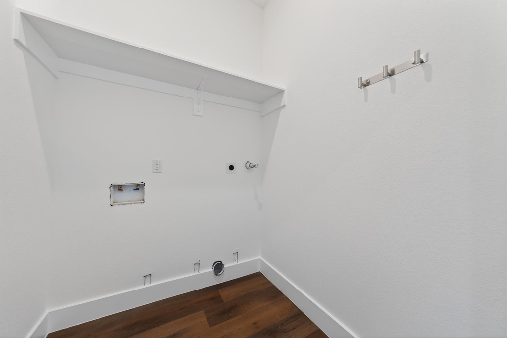 2714 Drew Street - Photo 26