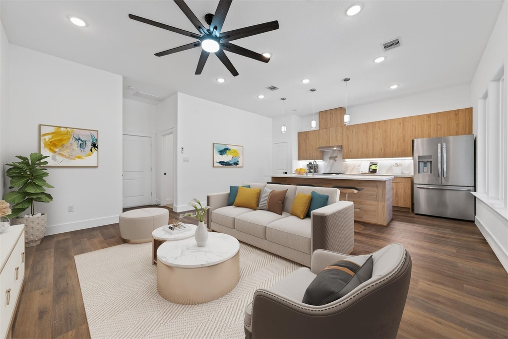 2714 Drew Street - Photo 3