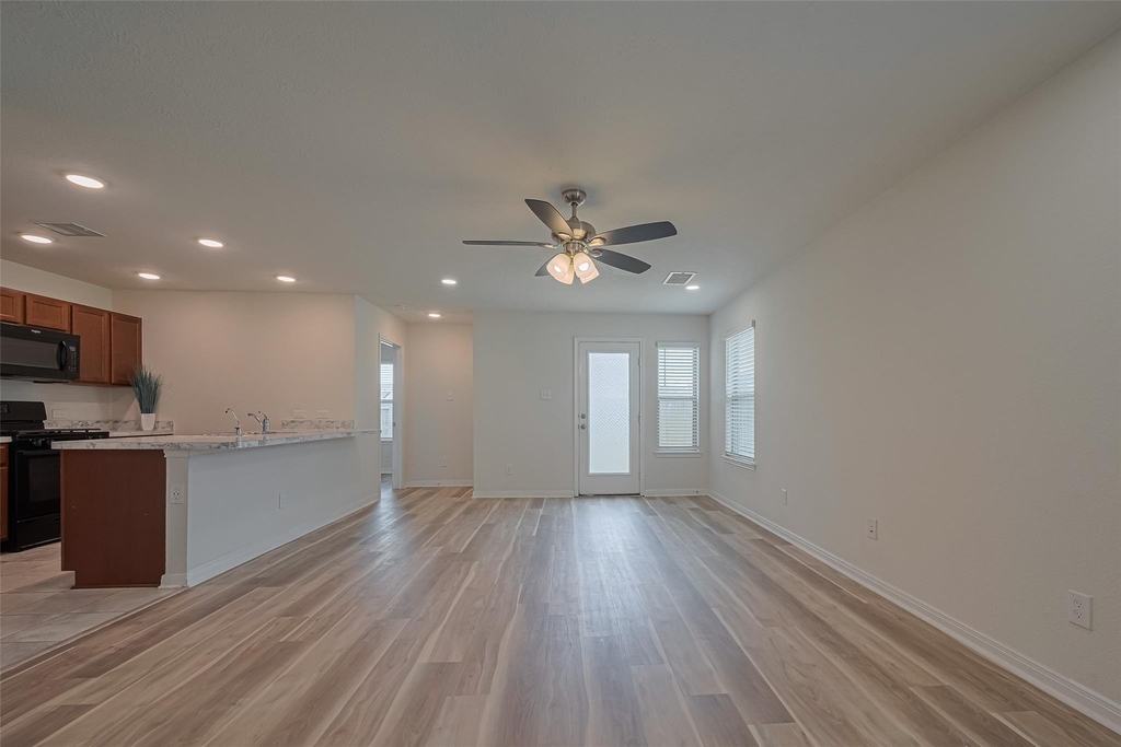 20726 Westfield Grove Place - Photo 10