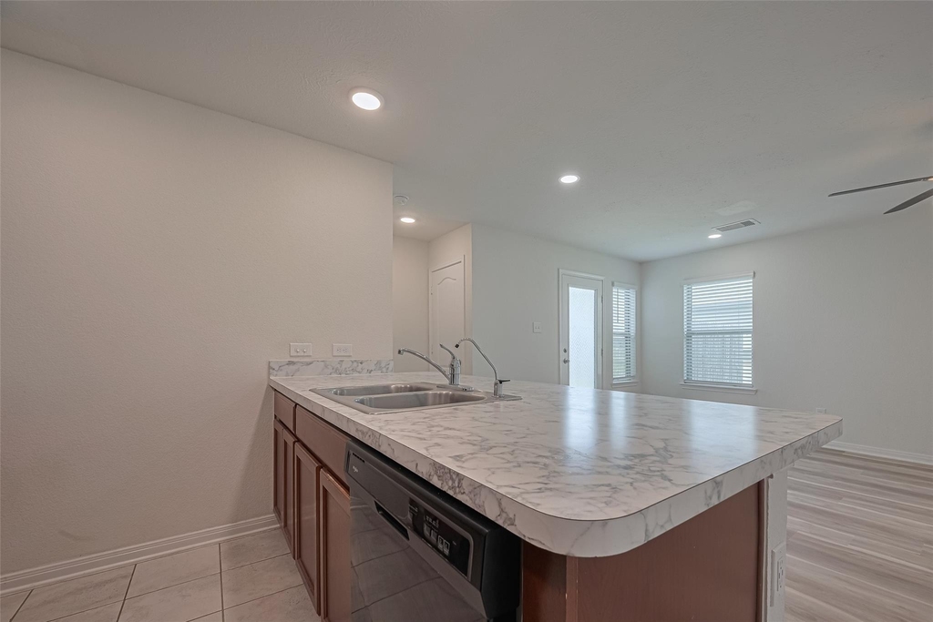20726 Westfield Grove Place - Photo 16