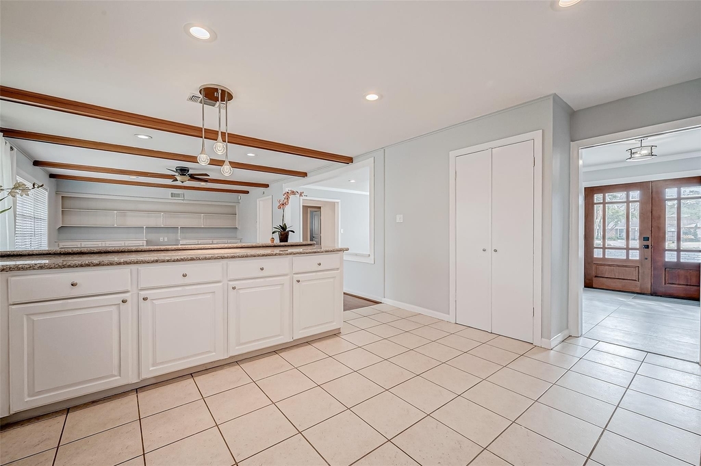 8002 Richmond Avenue - Photo 12