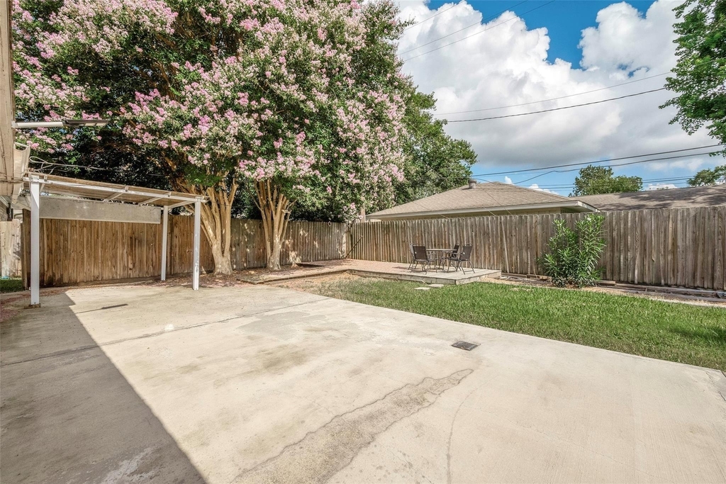 8002 Richmond Avenue - Photo 30