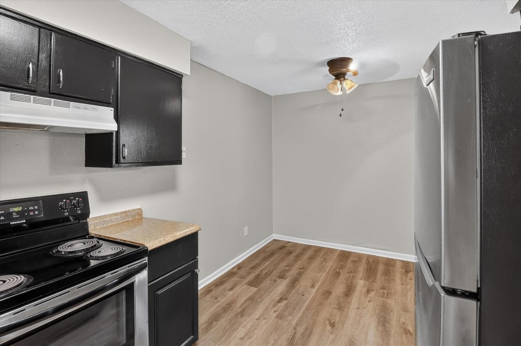 2311 71st Street - Photo 11