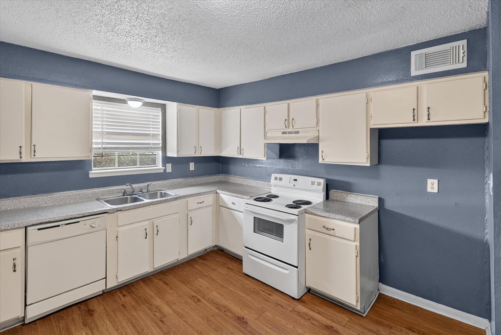 2311 71st Street - Photo 41