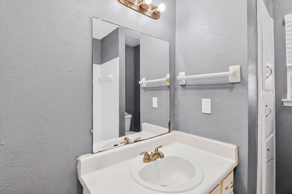 2311 71st Street - Photo 20