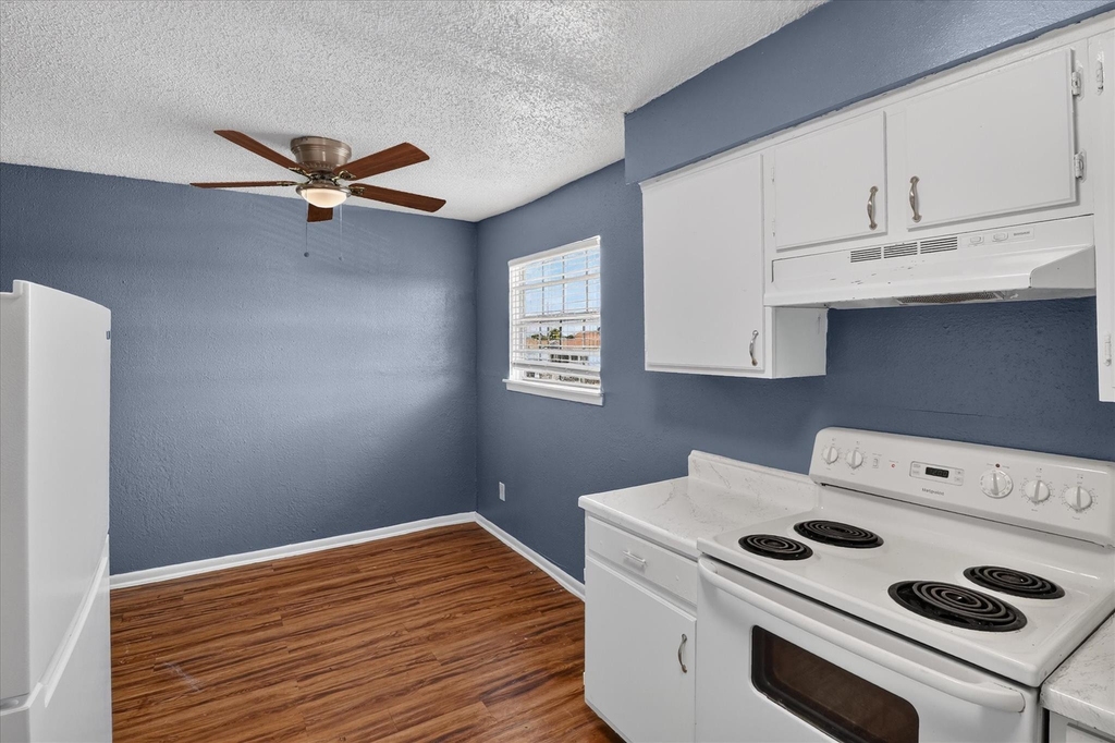 2311 71st Street - Photo 27