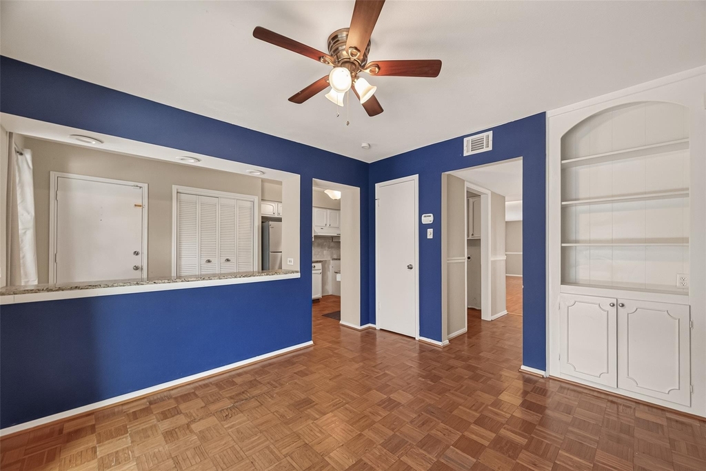 408 N Post Oak Lane - Photo 9