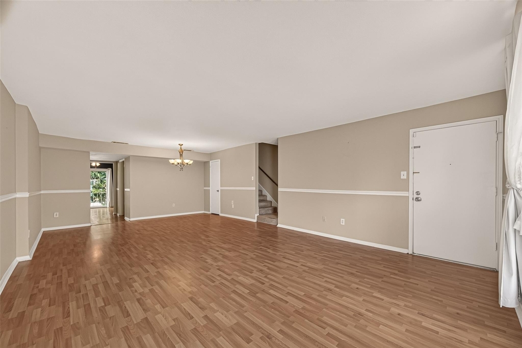 408 N Post Oak Lane - Photo 3