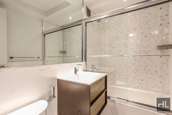 West 58th Street - Photo 4