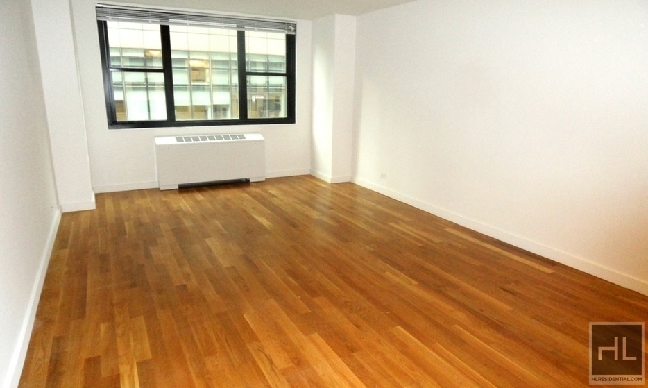 West 58th Street - Photo 1