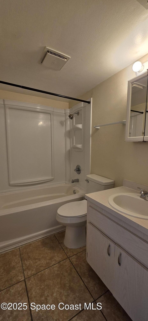 166 Ulster Court - Photo 7