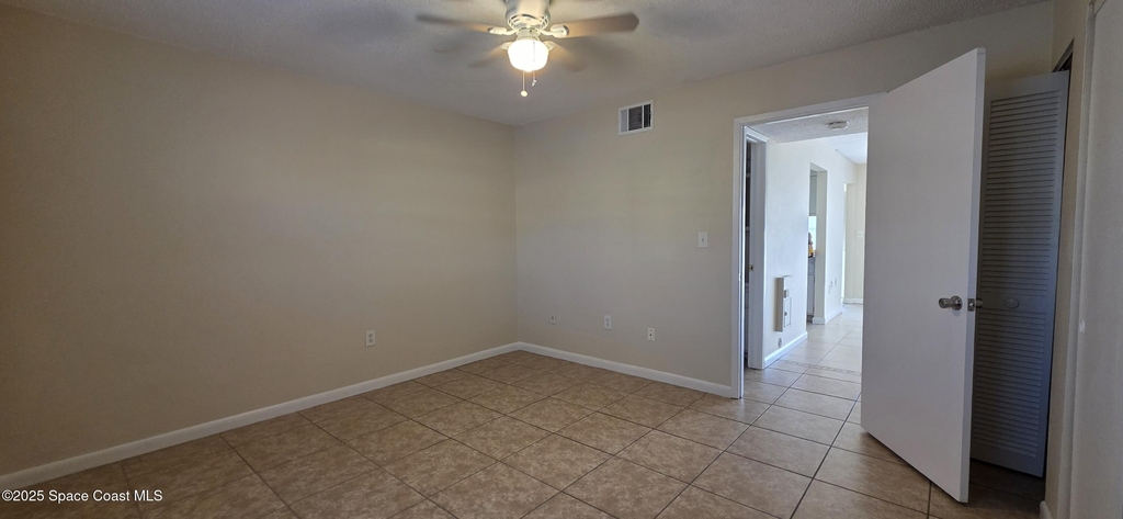 166 Ulster Court - Photo 8
