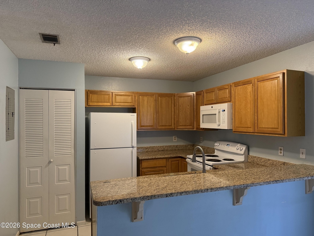 1461 Sheafe Avenue Ne - Photo 5