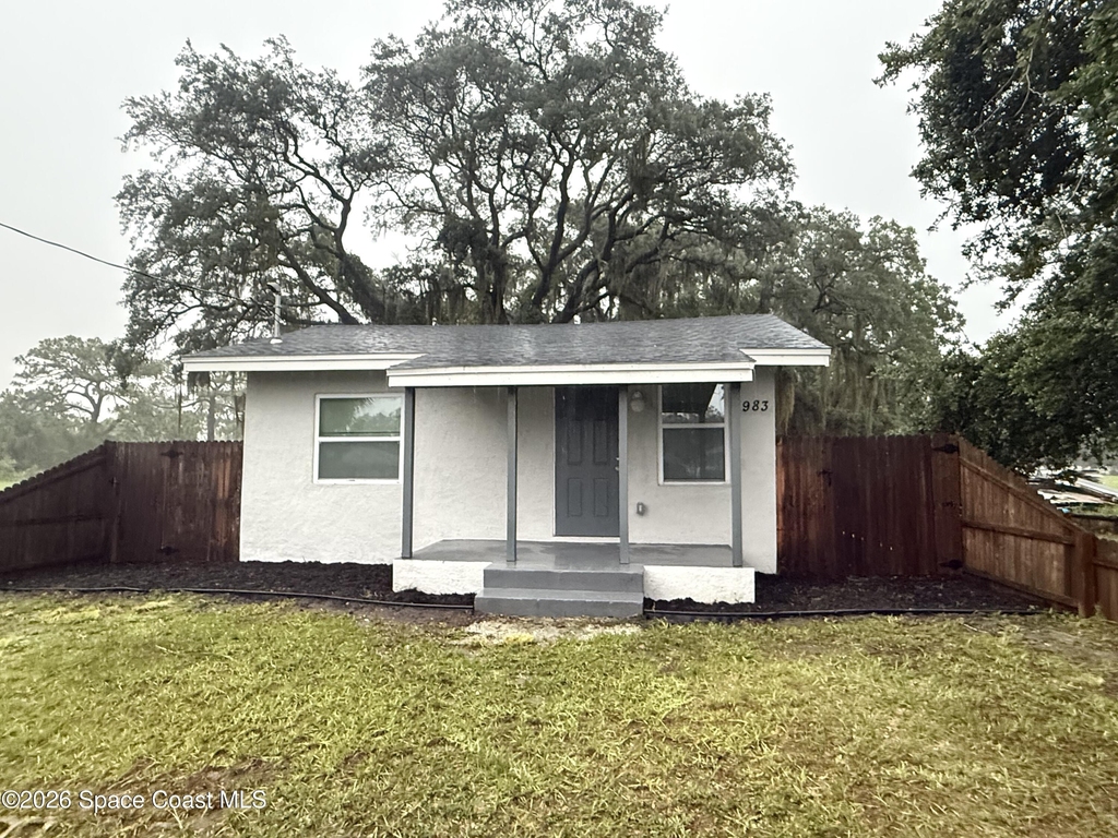 1983 Southland Avenue - Photo 0