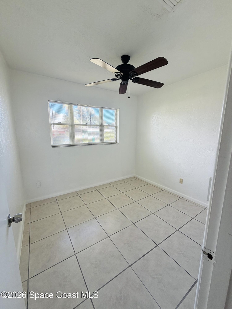 481 Orange Avenue - Photo 11