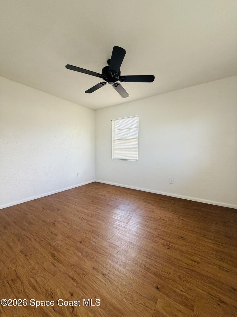 481 Orange Avenue - Photo 9