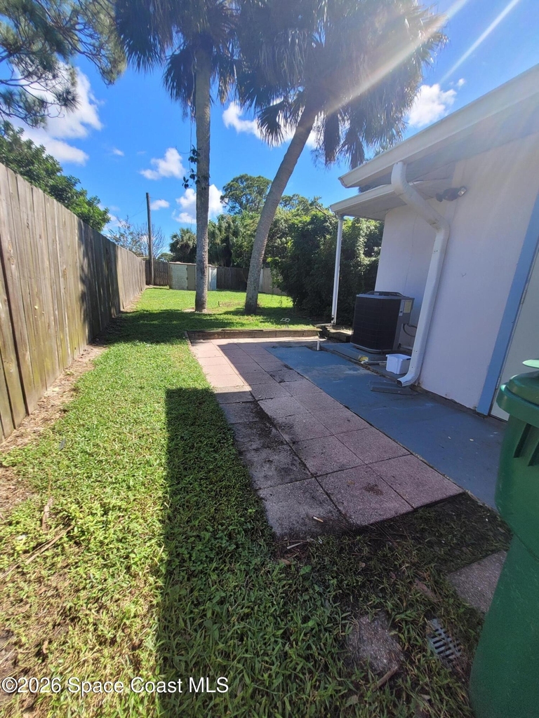 413 Del Monte Road - Photo 8