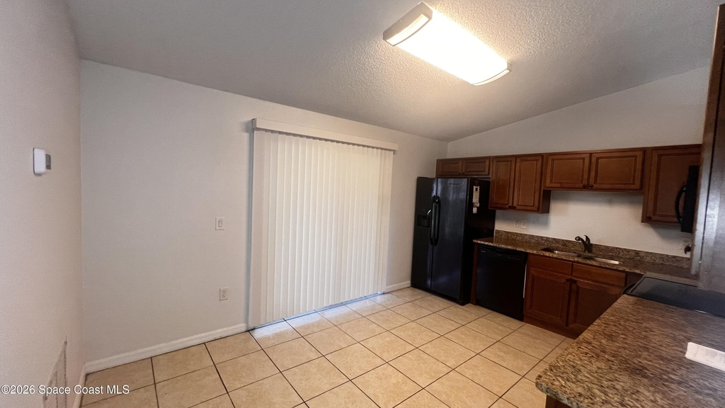 1309 Sagbloom Street Se - Photo 41