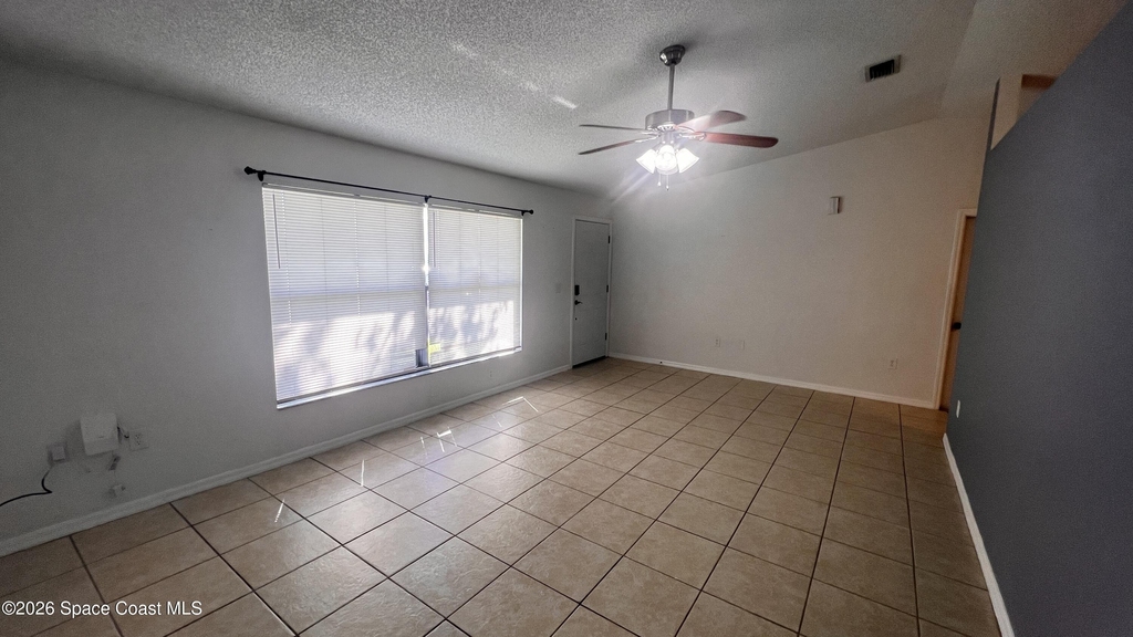 1309 Sagbloom Street Se - Photo 39