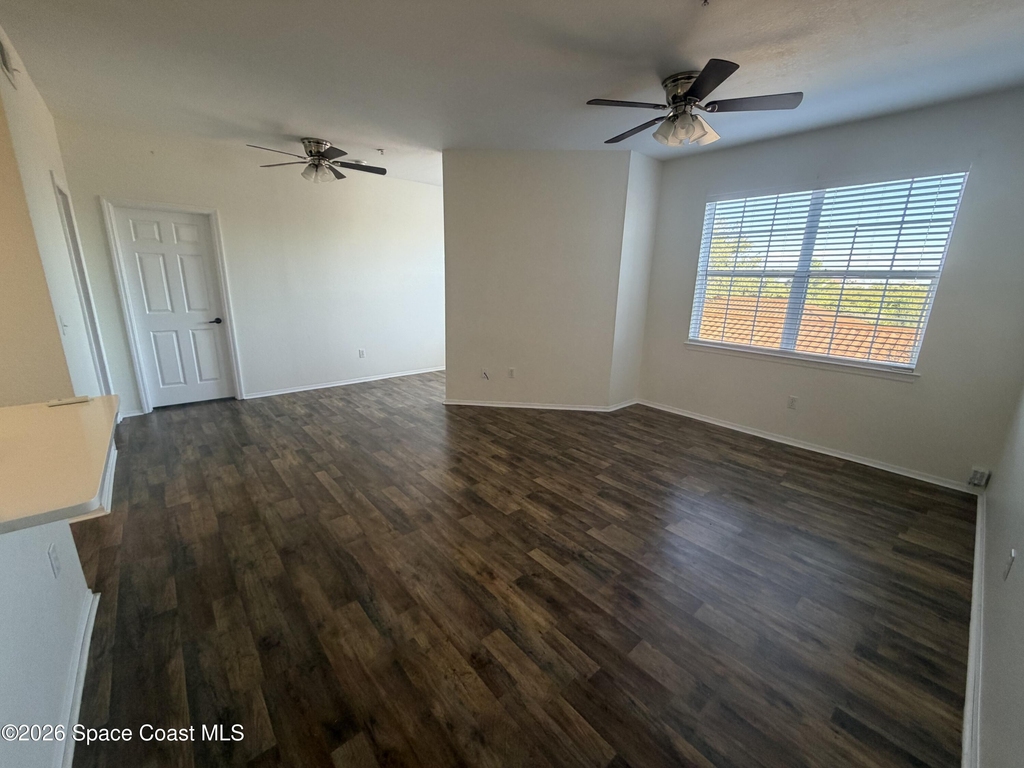 1757 Sophias Drive - Photo 3
