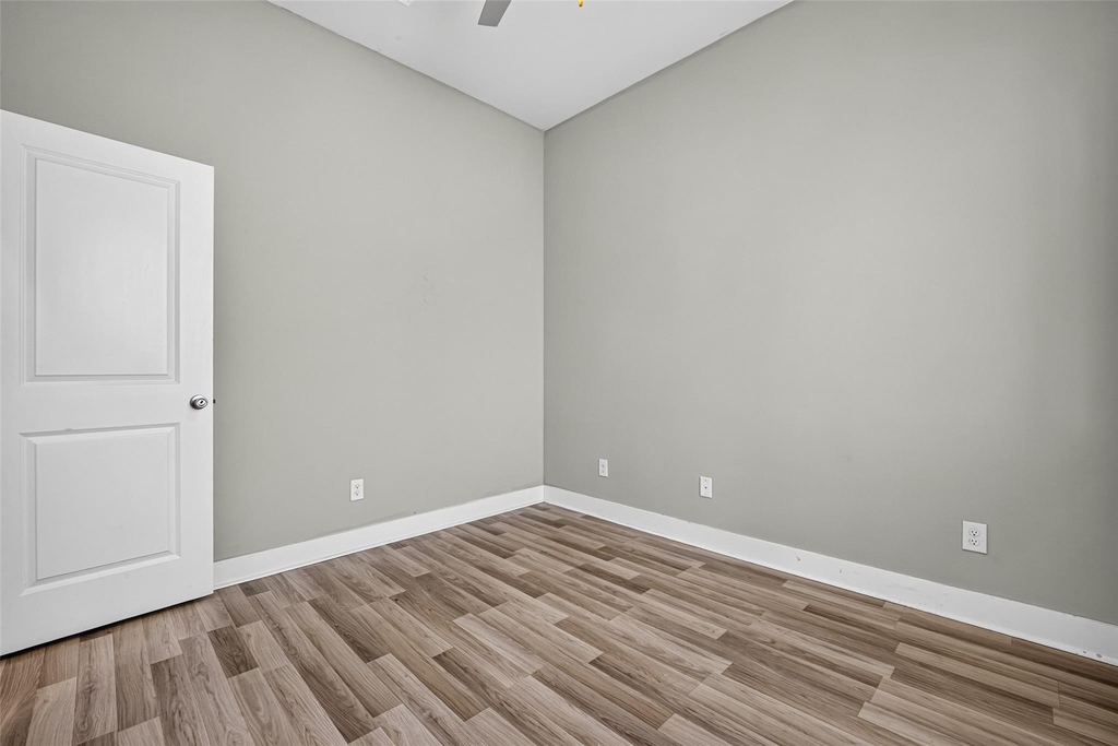6744 Del Rio St - Photo 17