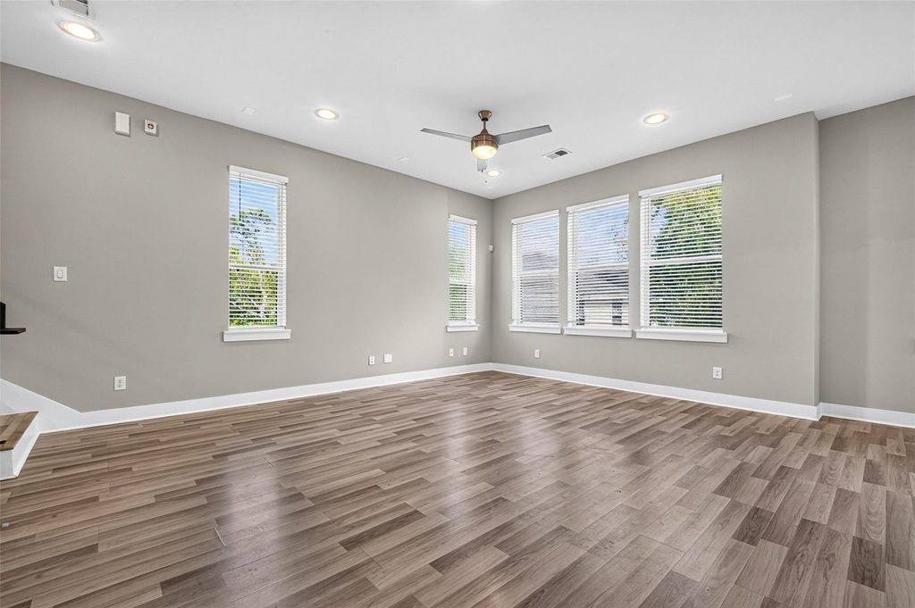 6744 Del Rio St - Photo 6