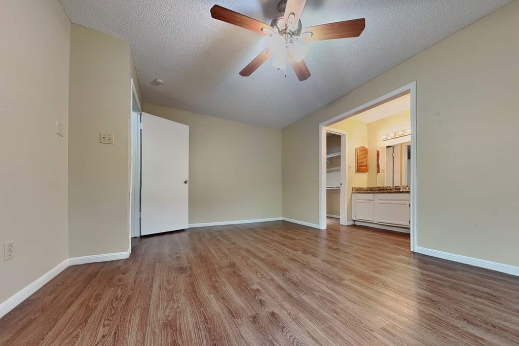 11 Brentwood Oaks Court - Photo 7