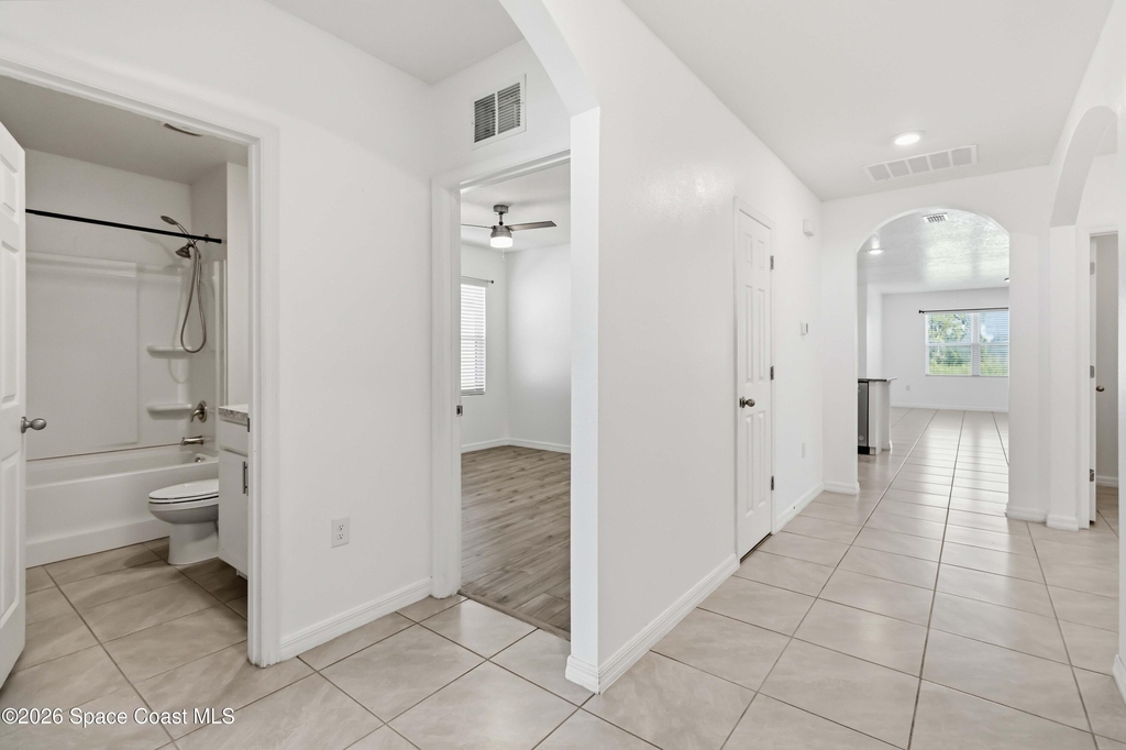 1903 Farmhouse Road Se - Photo 9