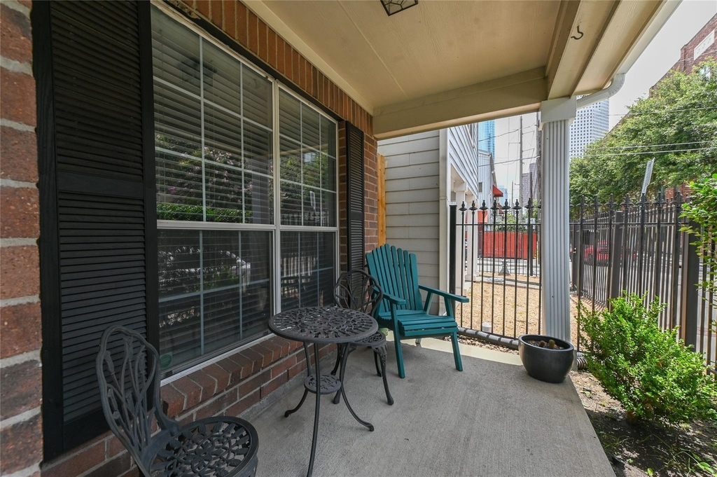 1004 Ruthven Street - Photo 28