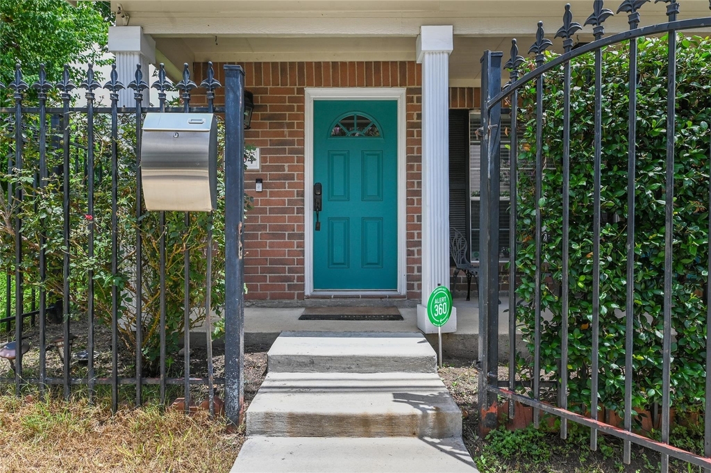 1004 Ruthven Street - Photo 27