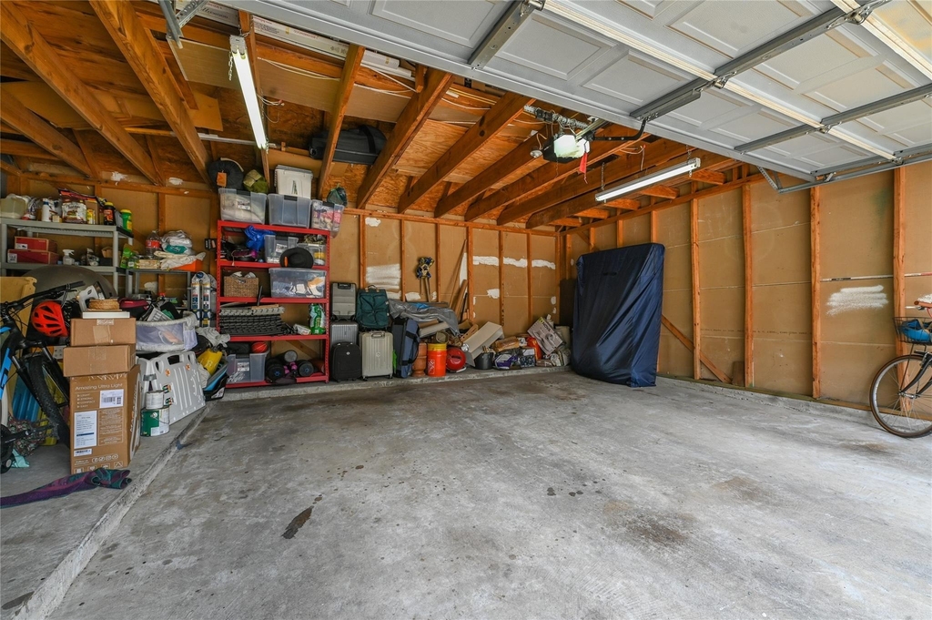 1004 Ruthven Street - Photo 24